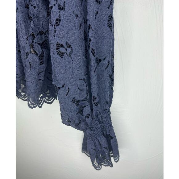 Free People Lace Blouse  Women's Size Medium Blue Eyelet Boho Top Flowy - Picture 4 of 7